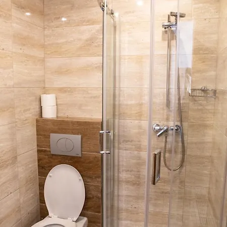 Goscinne - Za Borem *